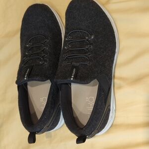 Ryka slip on casual sneakers. Black knit. Style Felicity 7.5W